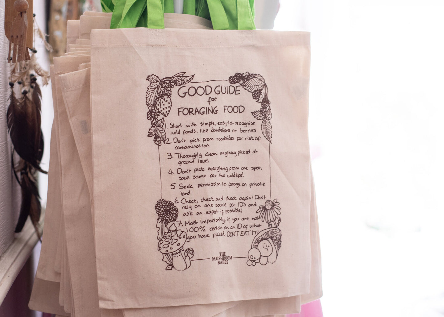 Good Guide For Foraging Food Tote Bag